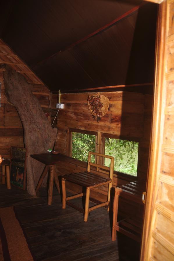 Kumbuk Tree House Villa Tissamaharama Exterior photo